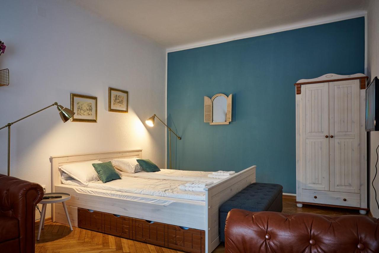 City Escape Apartments Braşov Esterno foto