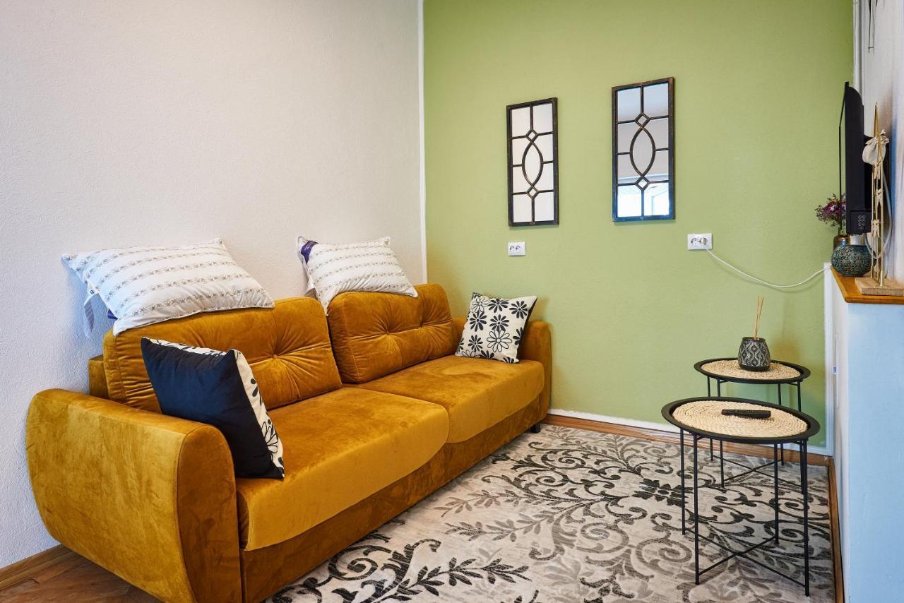 City Escape Apartments Braşov Esterno foto