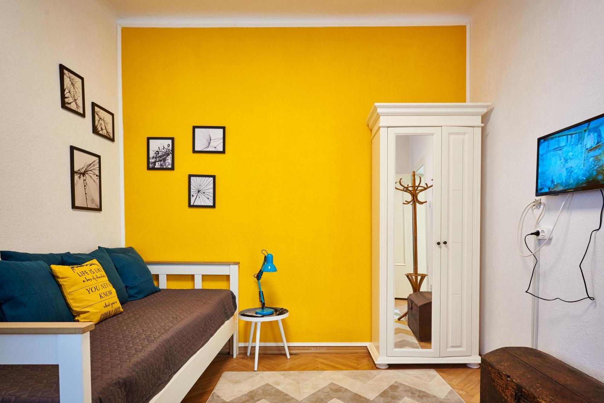 City Escape Apartments Braşov Esterno foto